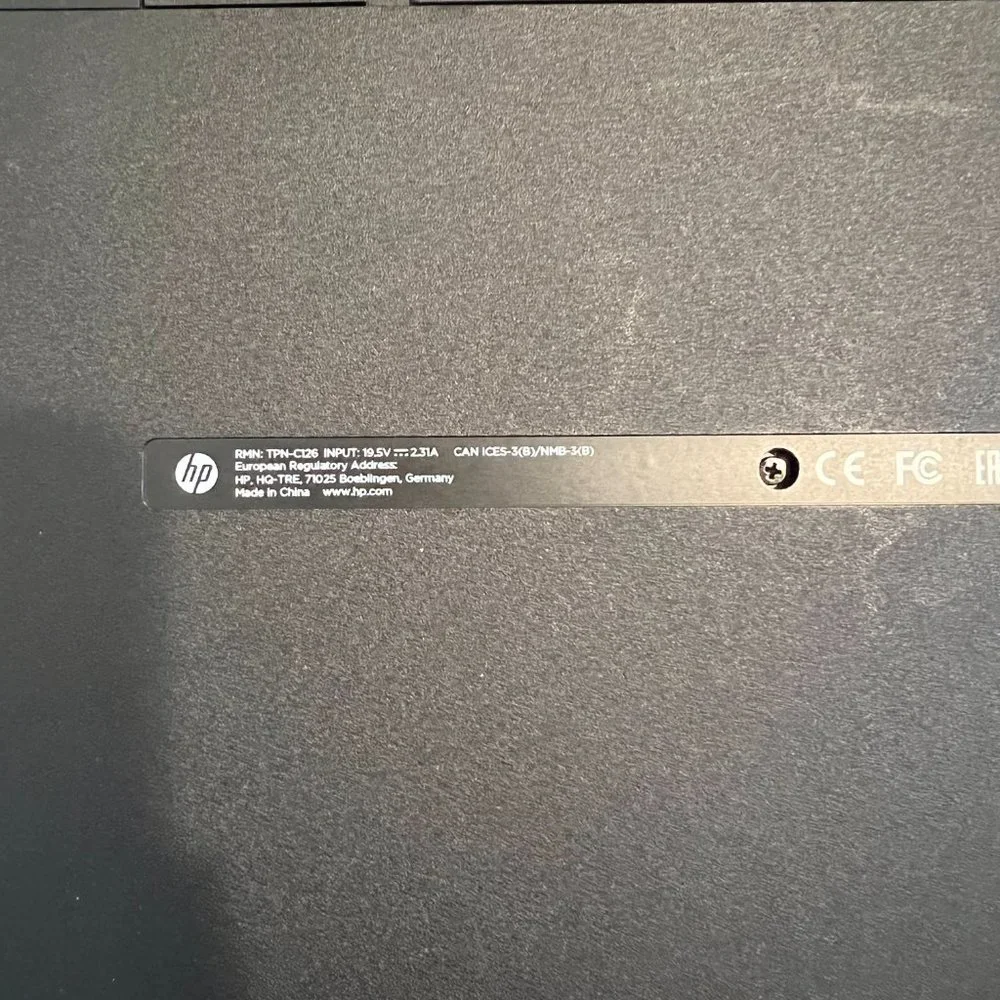 HP Notebook - 15-af137cl (Touch)